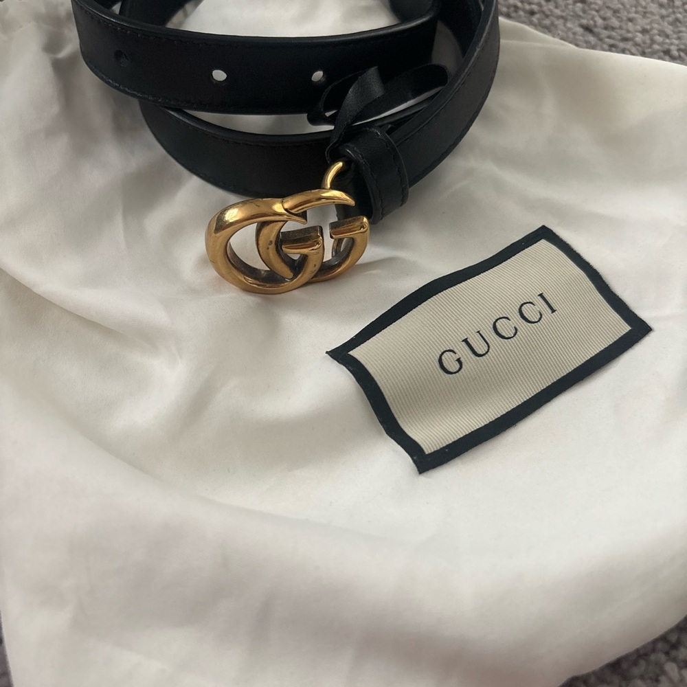 Gucci Black Belt with Gold Buckle - Picture 2 of 4